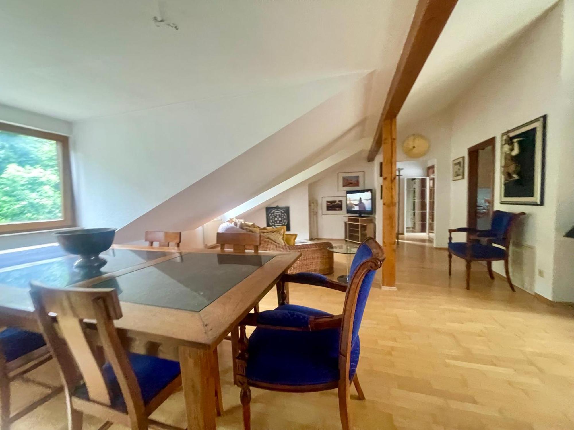 Wunderschoenes Grosses 3 Zimmer Apartament Zentrum Goldstadt Familienfreundlich Mit Garage Pforzheim Luaran gambar