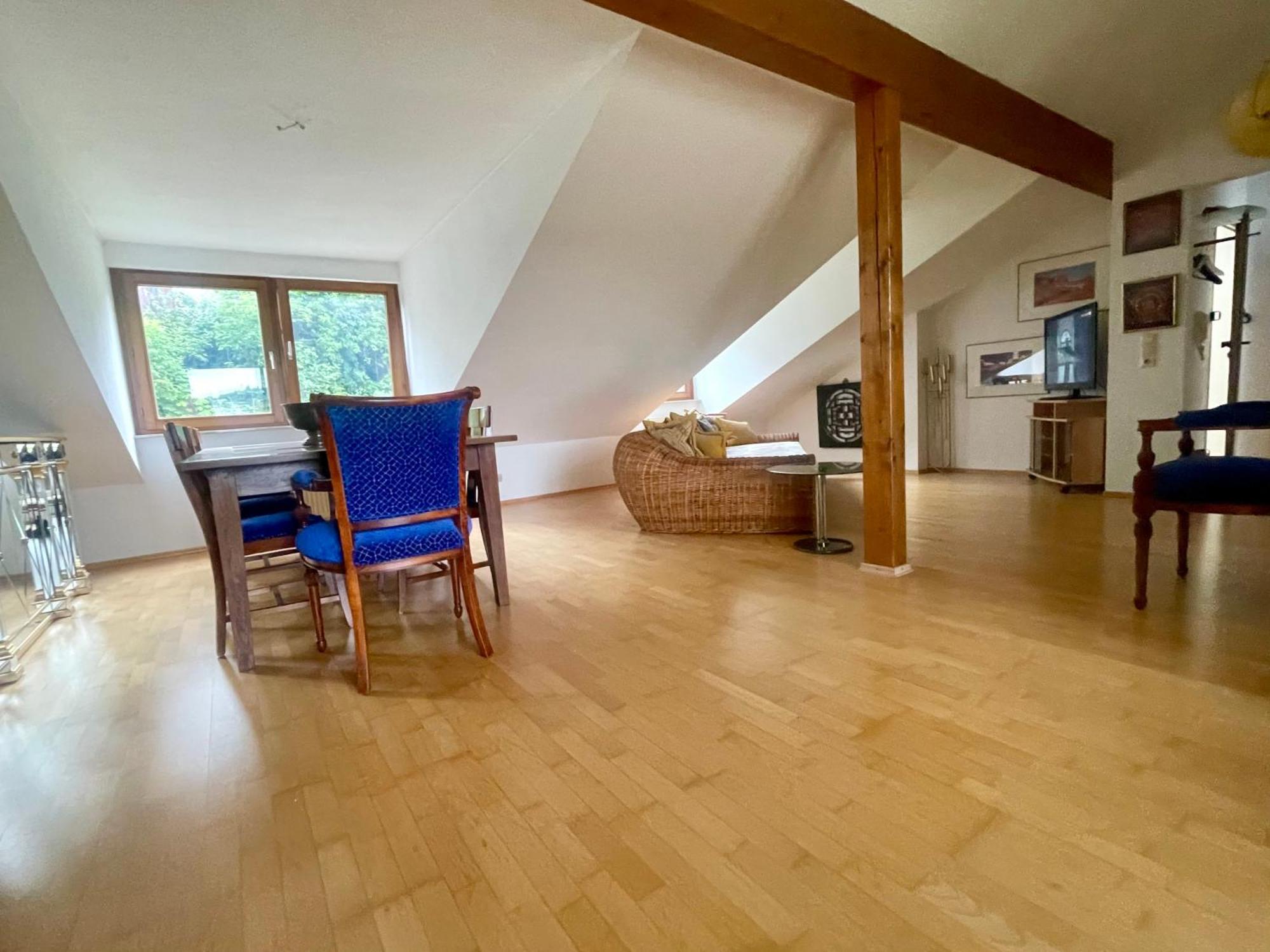 Wunderschoenes Grosses 3 Zimmer Apartament Zentrum Goldstadt Familienfreundlich Mit Garage Pforzheim Luaran gambar
