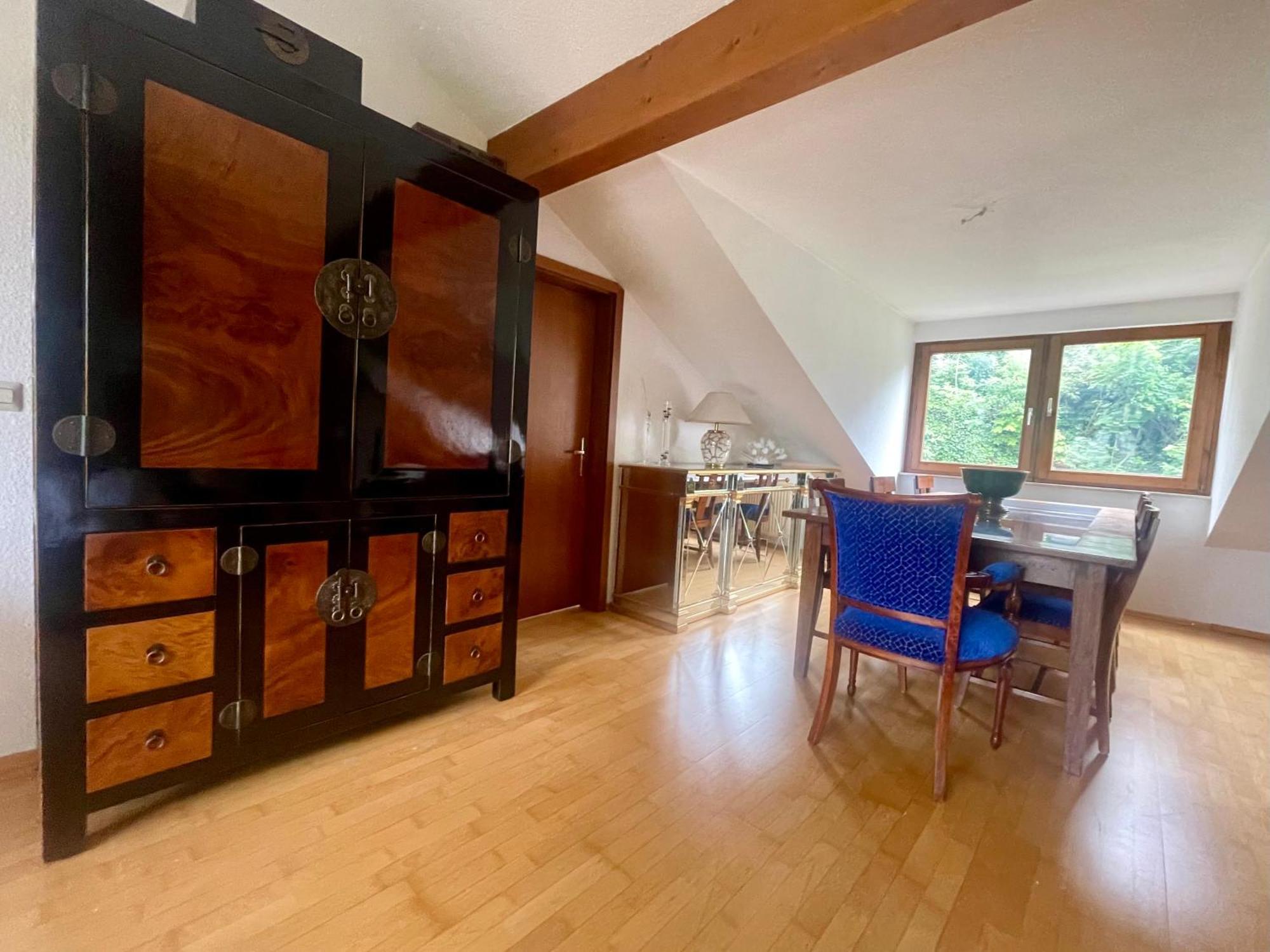 Wunderschoenes Grosses 3 Zimmer Apartament Zentrum Goldstadt Familienfreundlich Mit Garage Pforzheim Luaran gambar