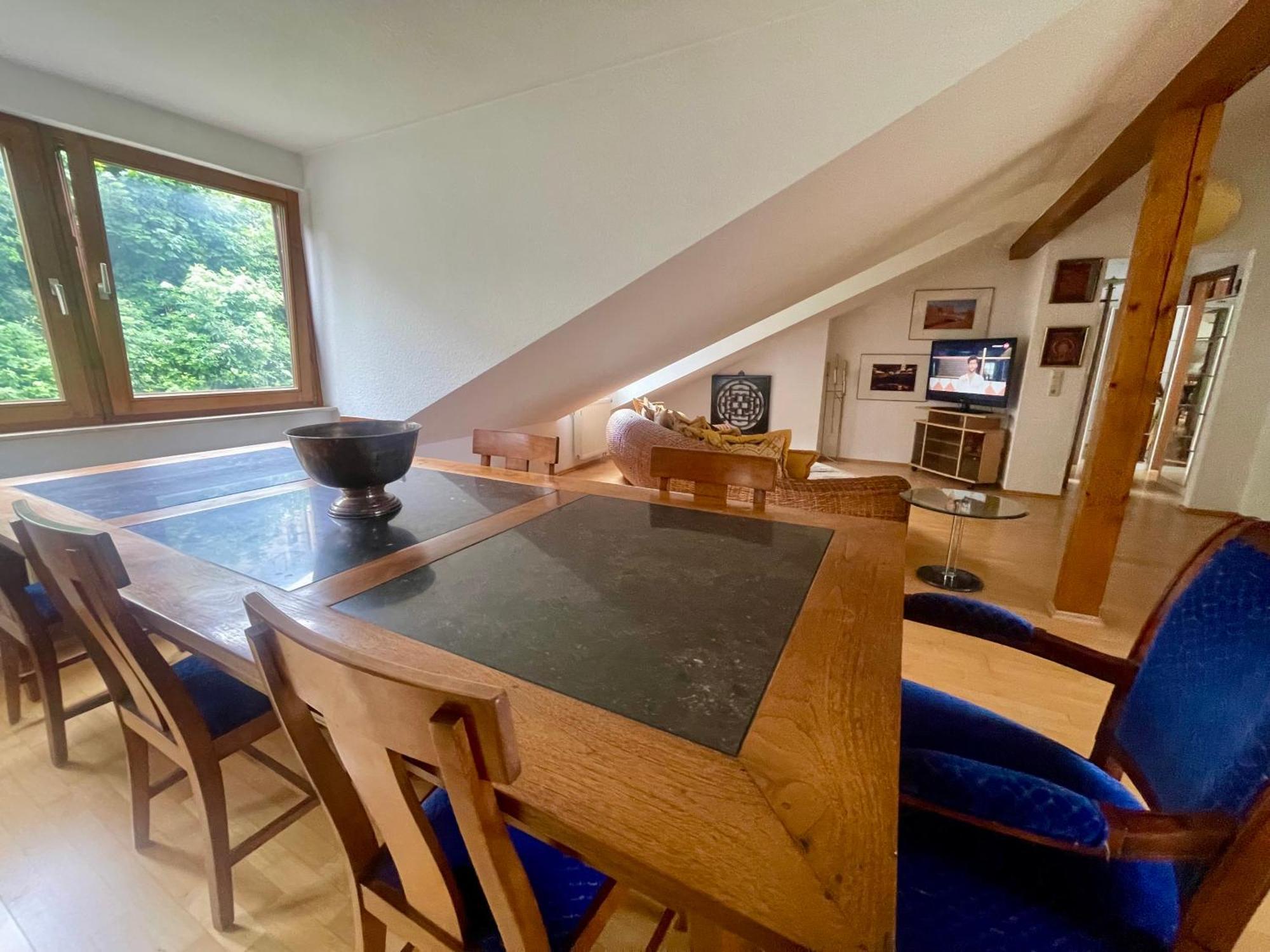 Wunderschoenes Grosses 3 Zimmer Apartament Zentrum Goldstadt Familienfreundlich Mit Garage Pforzheim Luaran gambar