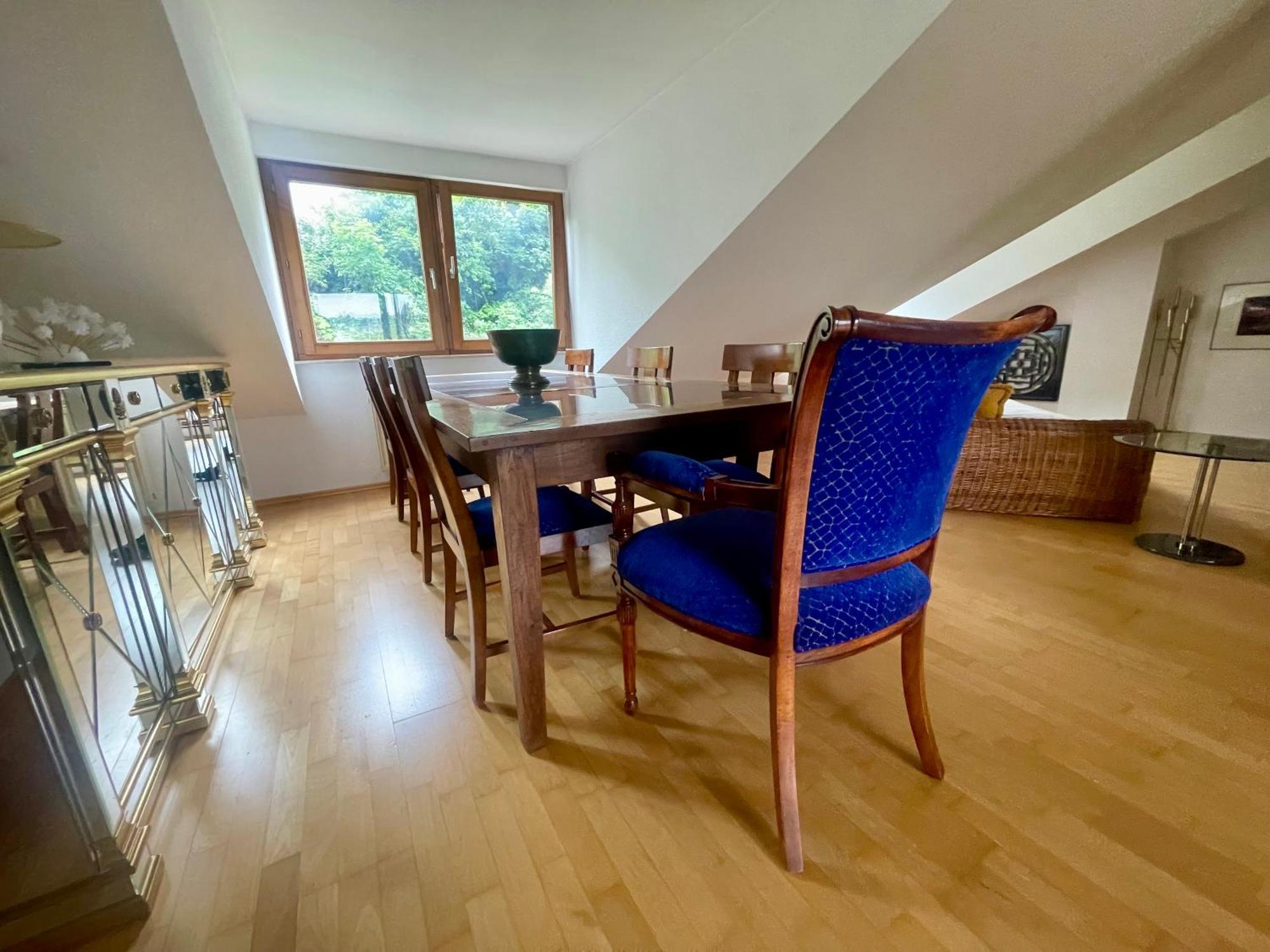 Wunderschoenes Grosses 3 Zimmer Apartament Zentrum Goldstadt Familienfreundlich Mit Garage Pforzheim Luaran gambar