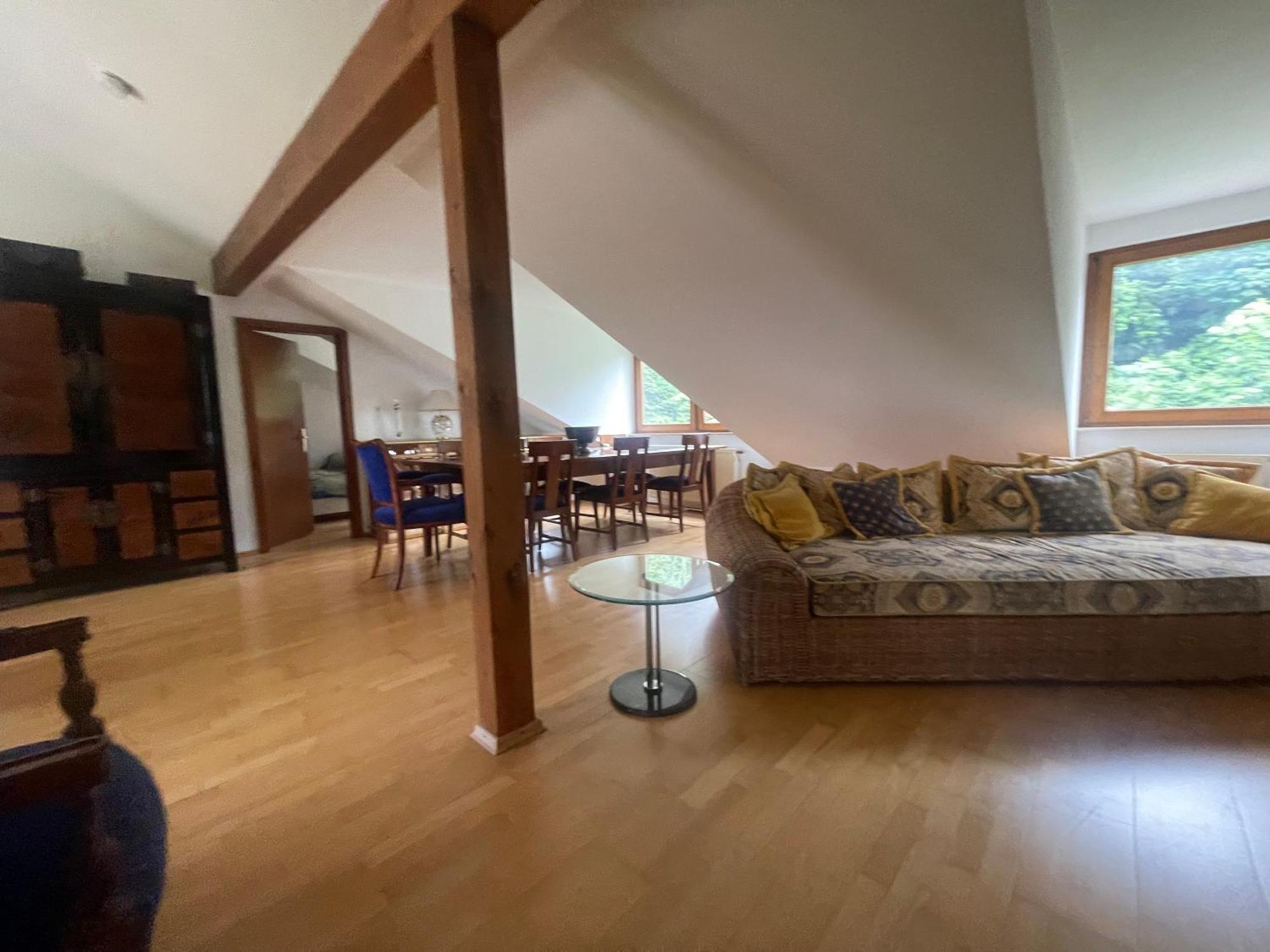 Wunderschoenes Grosses 3 Zimmer Apartament Zentrum Goldstadt Familienfreundlich Mit Garage Pforzheim Luaran gambar