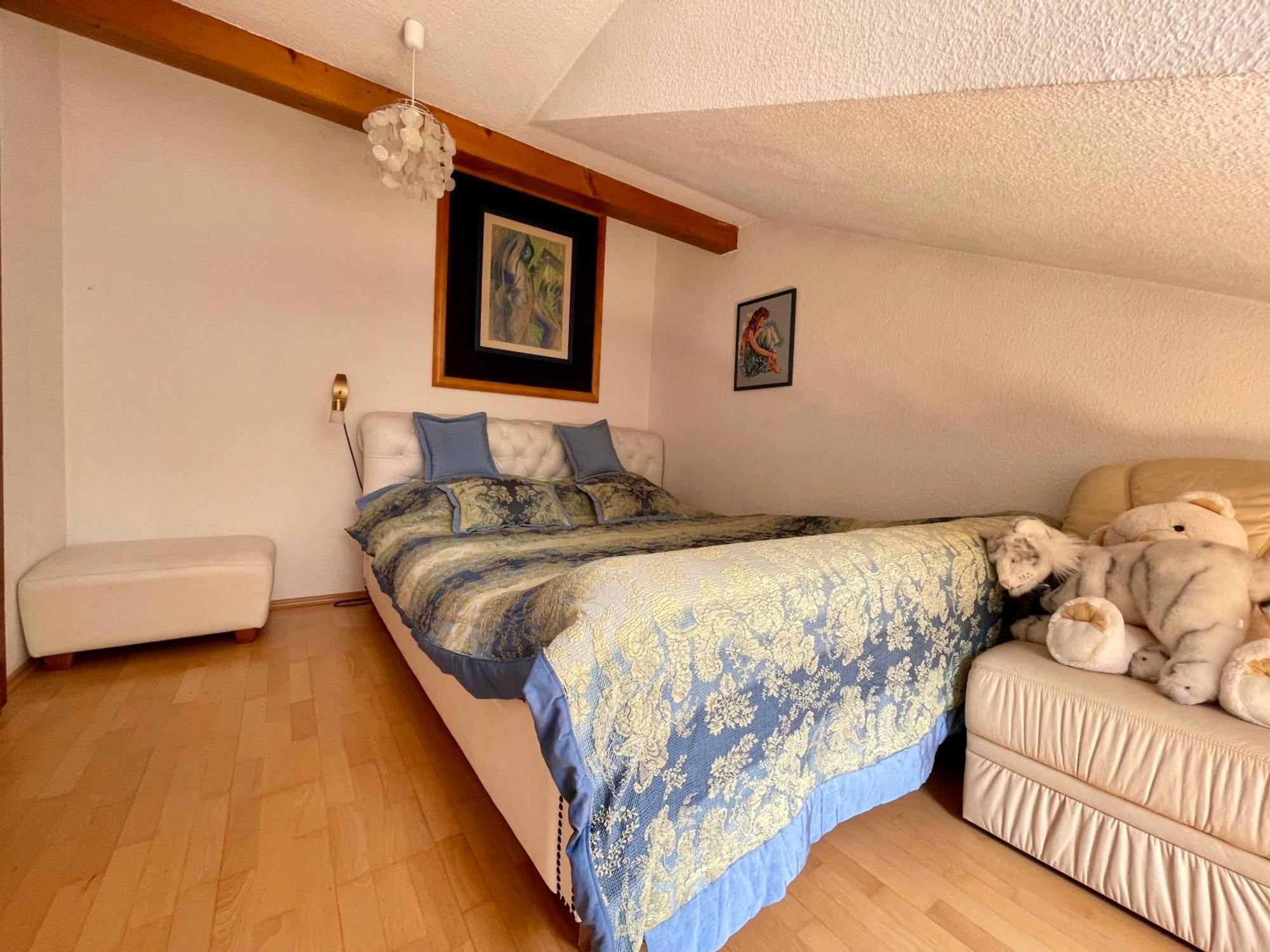 Wunderschoenes Grosses 3 Zimmer Apartament Zentrum Goldstadt Familienfreundlich Mit Garage Pforzheim Luaran gambar
