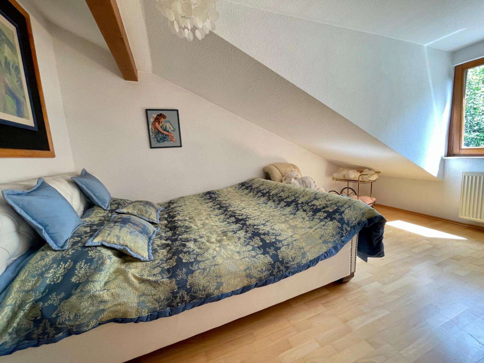 Wunderschoenes Grosses 3 Zimmer Apartament Zentrum Goldstadt Familienfreundlich Mit Garage Pforzheim Luaran gambar